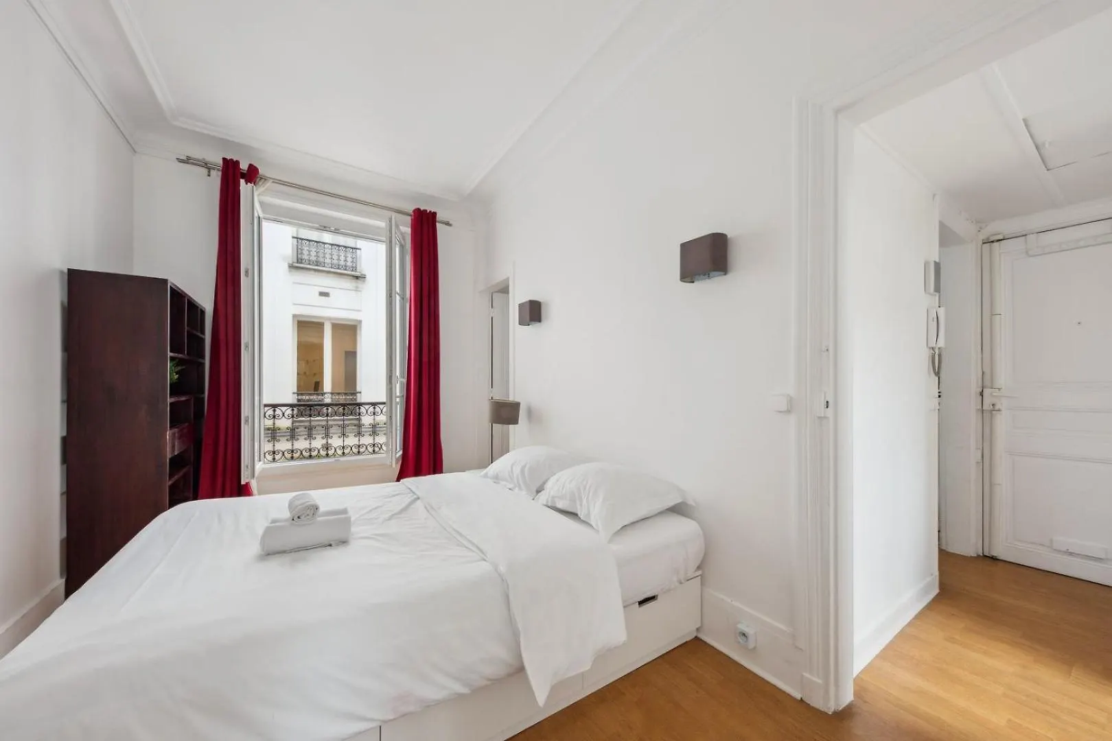 Le Soyeux Apartment Paris 0*,  France